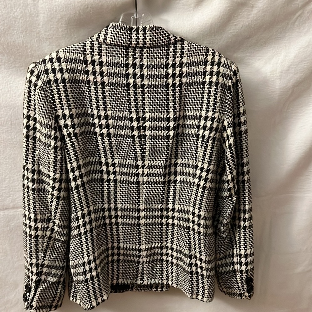 Jacket - Picture 2 of 2
